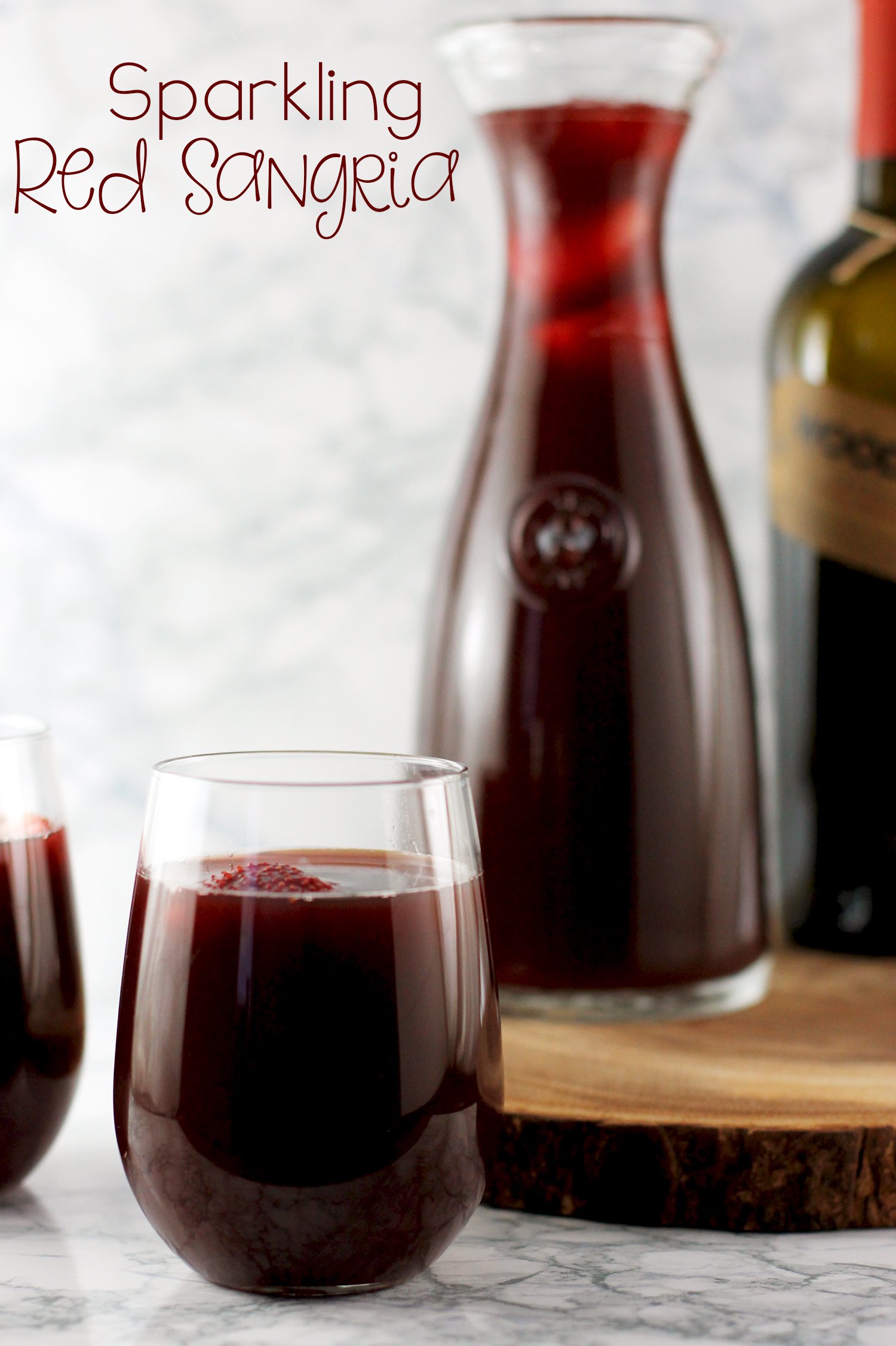 This sparkling red sangria is super easy to make, and tastes amazing!!!