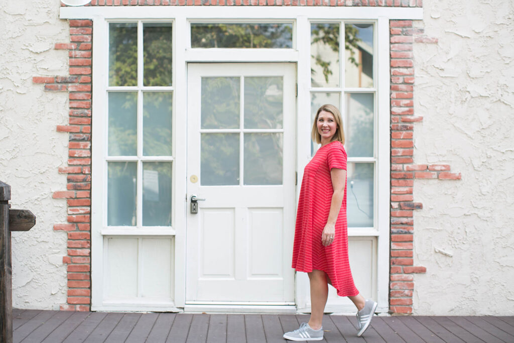 Comfort AND style? Yes, you can wear sneakers with more than your workout gear. Here are five ways to wear sneakers beyond the gym (and the amazing lula roe carly dress)!