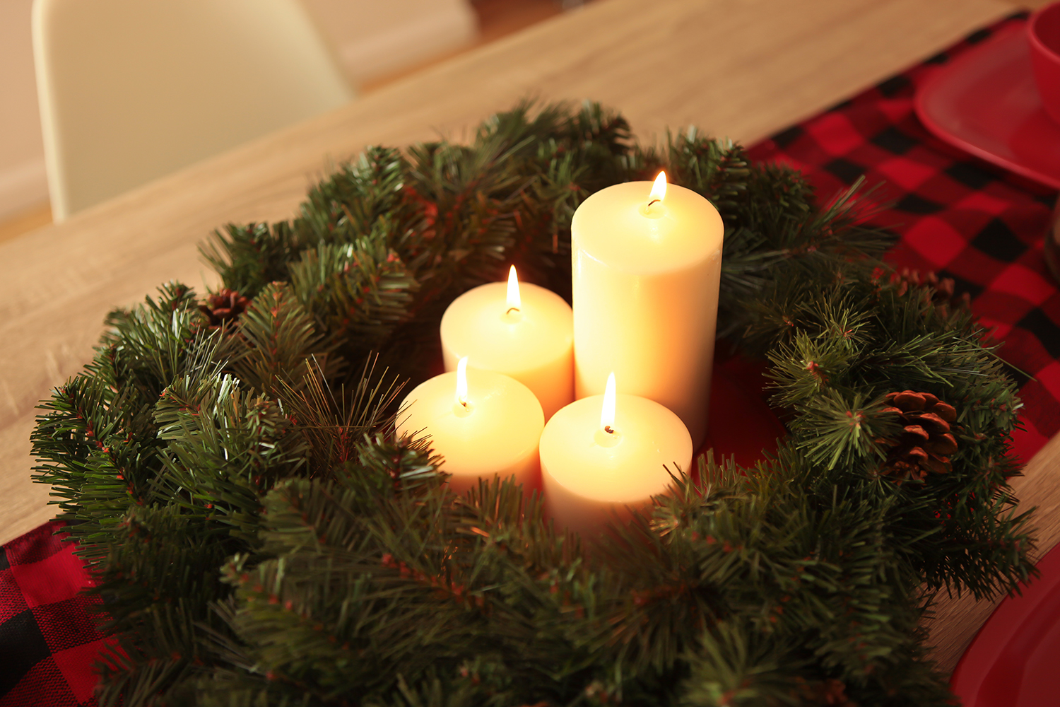 Gearing up for Christmas? These are the perfect activities to celebrate the advent for kids!