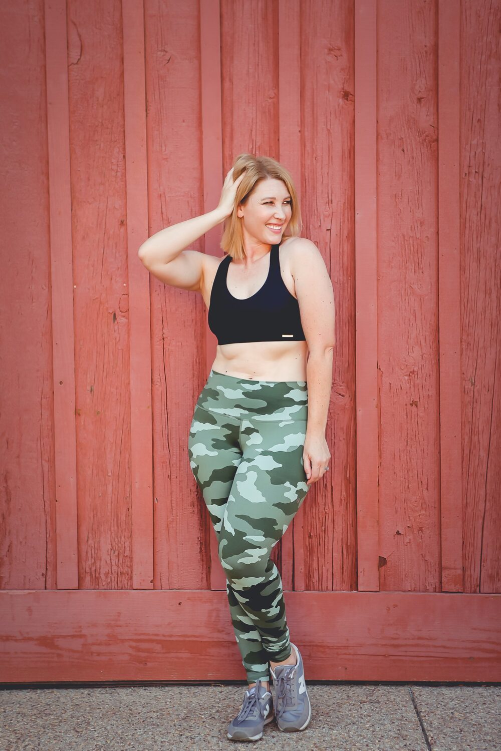 Looking for the best workout pants for a pear shape body?!? I love these AERIE leggings!