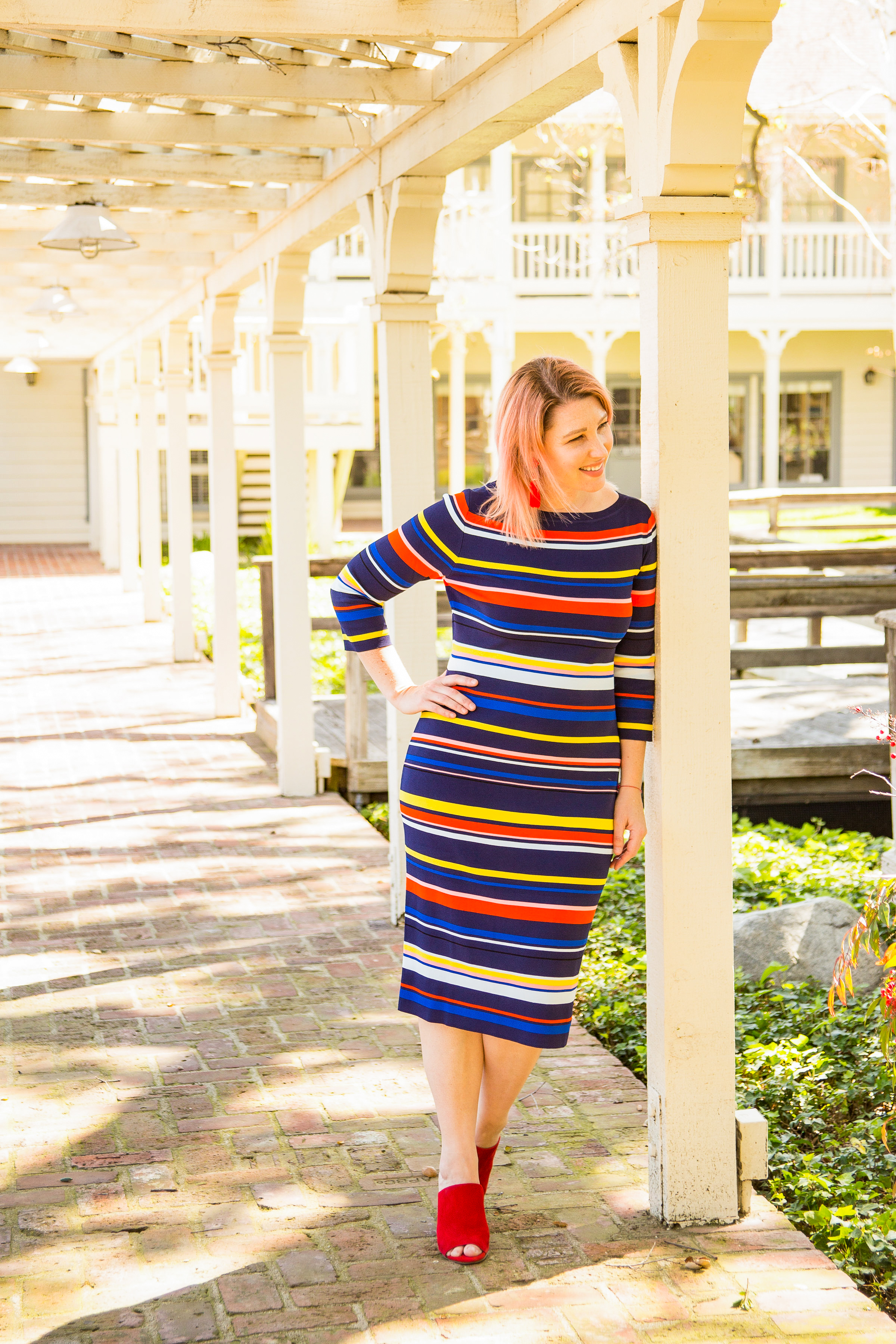 On the search for a striped t shirt dress? I LOVE THIS ONE!