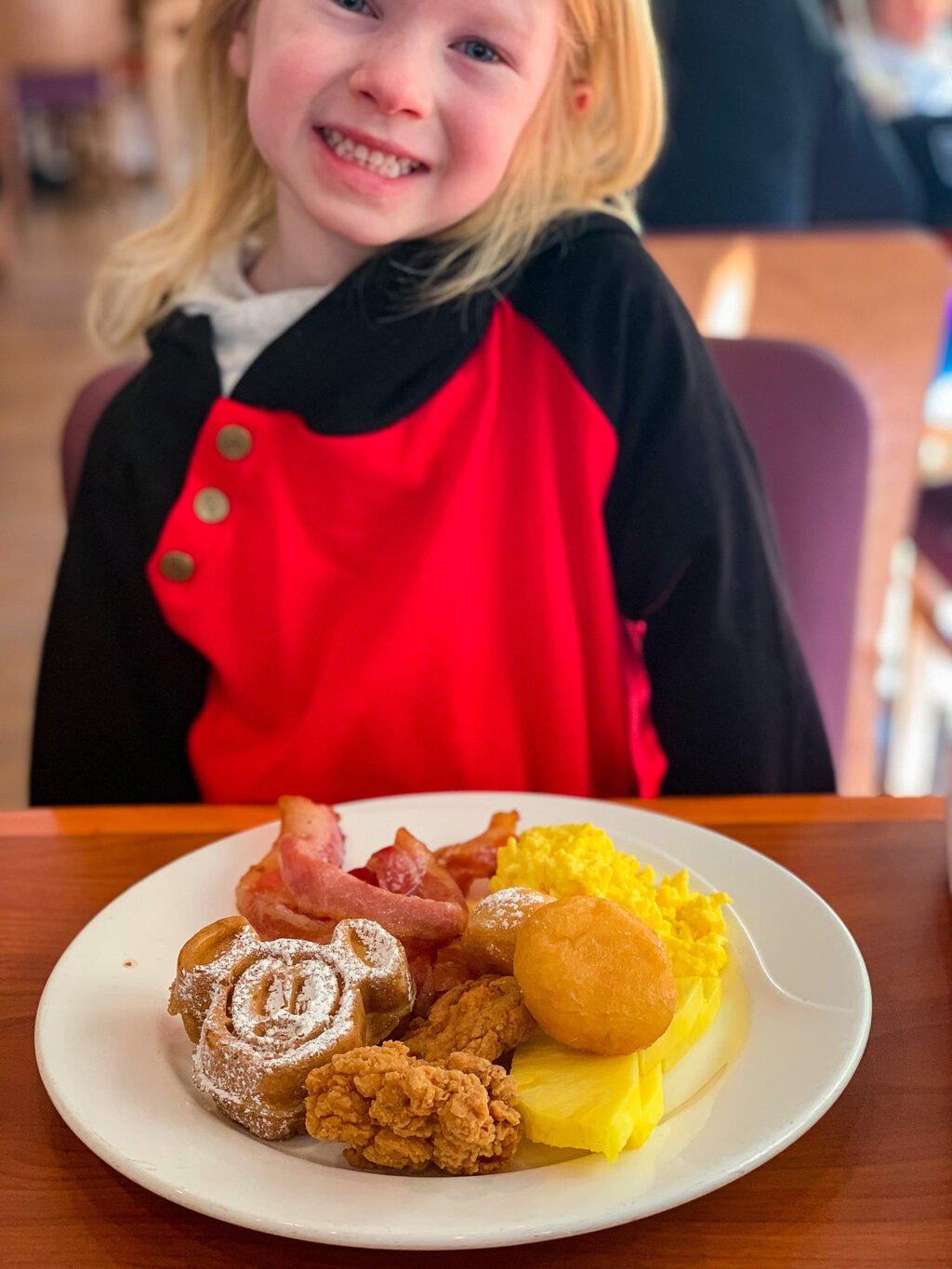 The Best Disneyland Breakfast Options - Lipgloss and Crayons