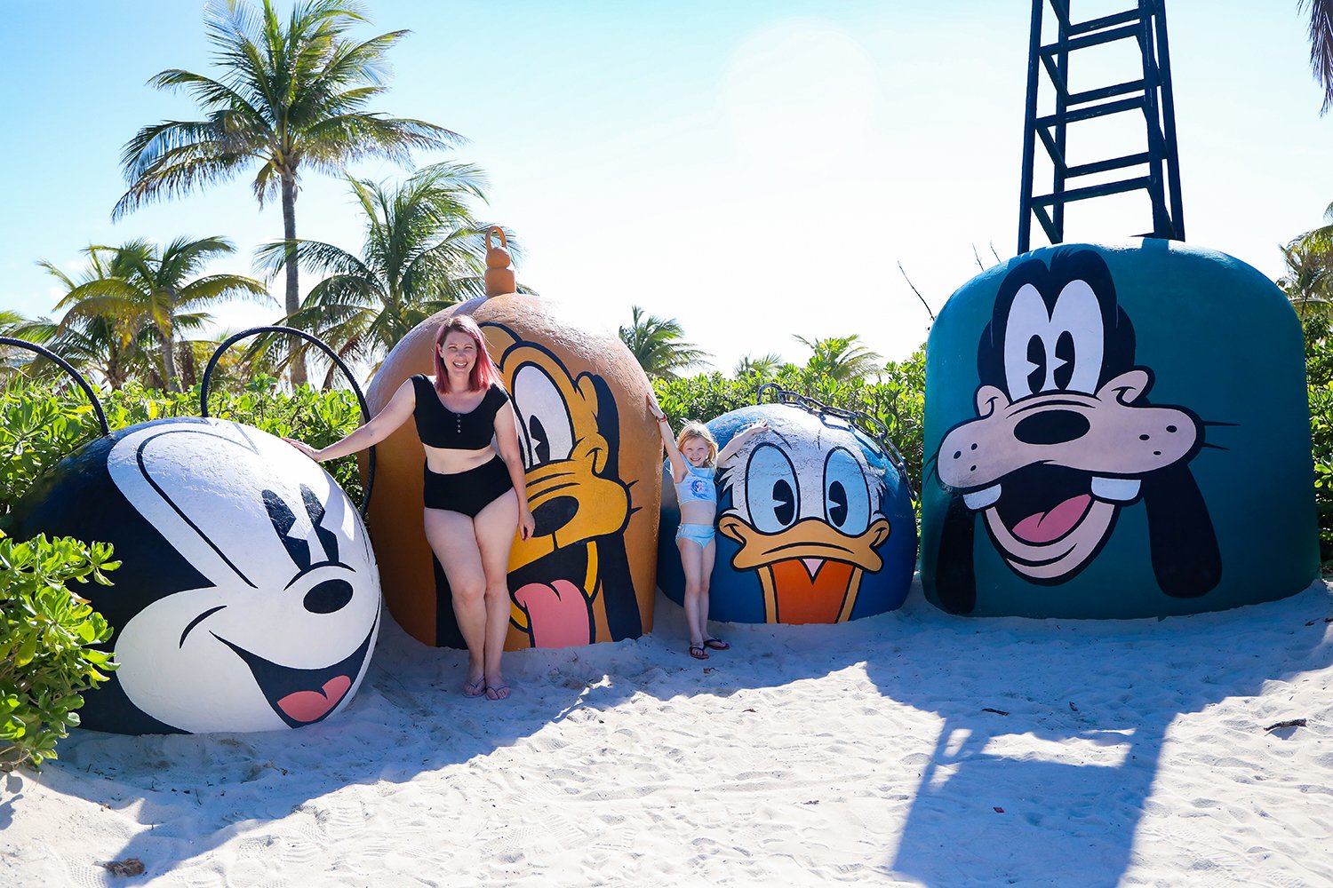 Heading on a Disney Cruise Line vacation to the Bahamas? This list of Castaway Cay Pictures will tell you where to shoot the best images of your family on Disney's magical private island!