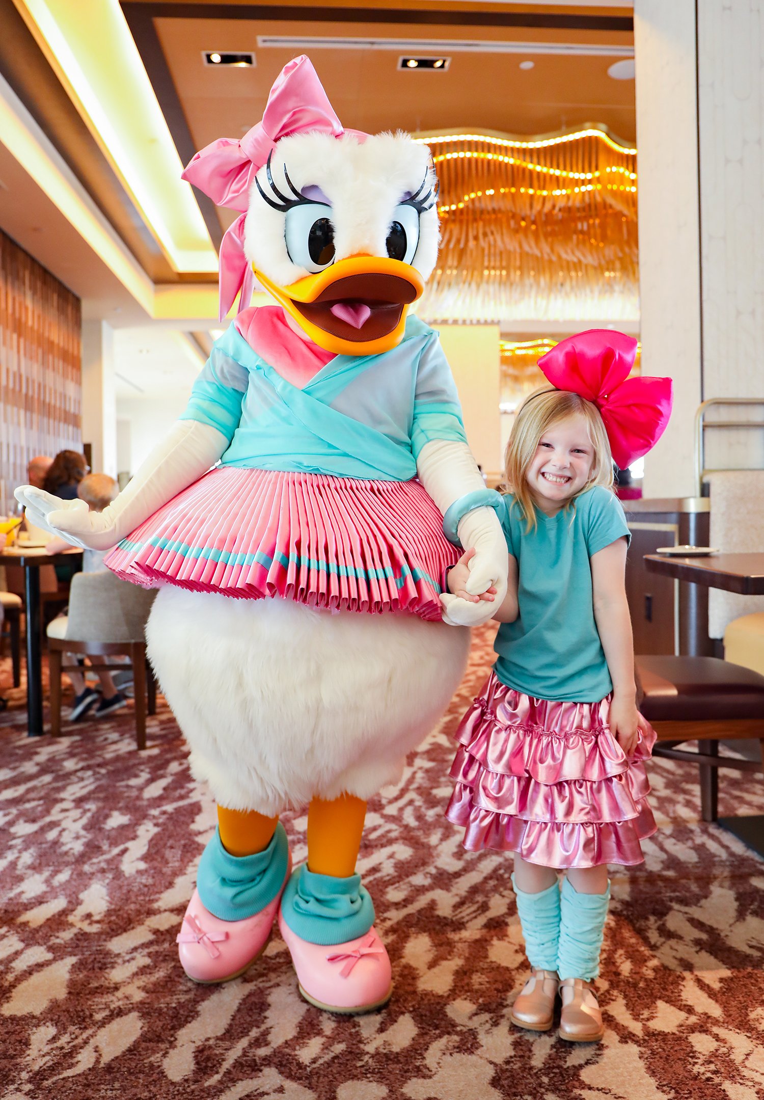 Disneybound: Looking for a great Daisy bound? This is the newest Daisy outfit at Topolino's Terrace!