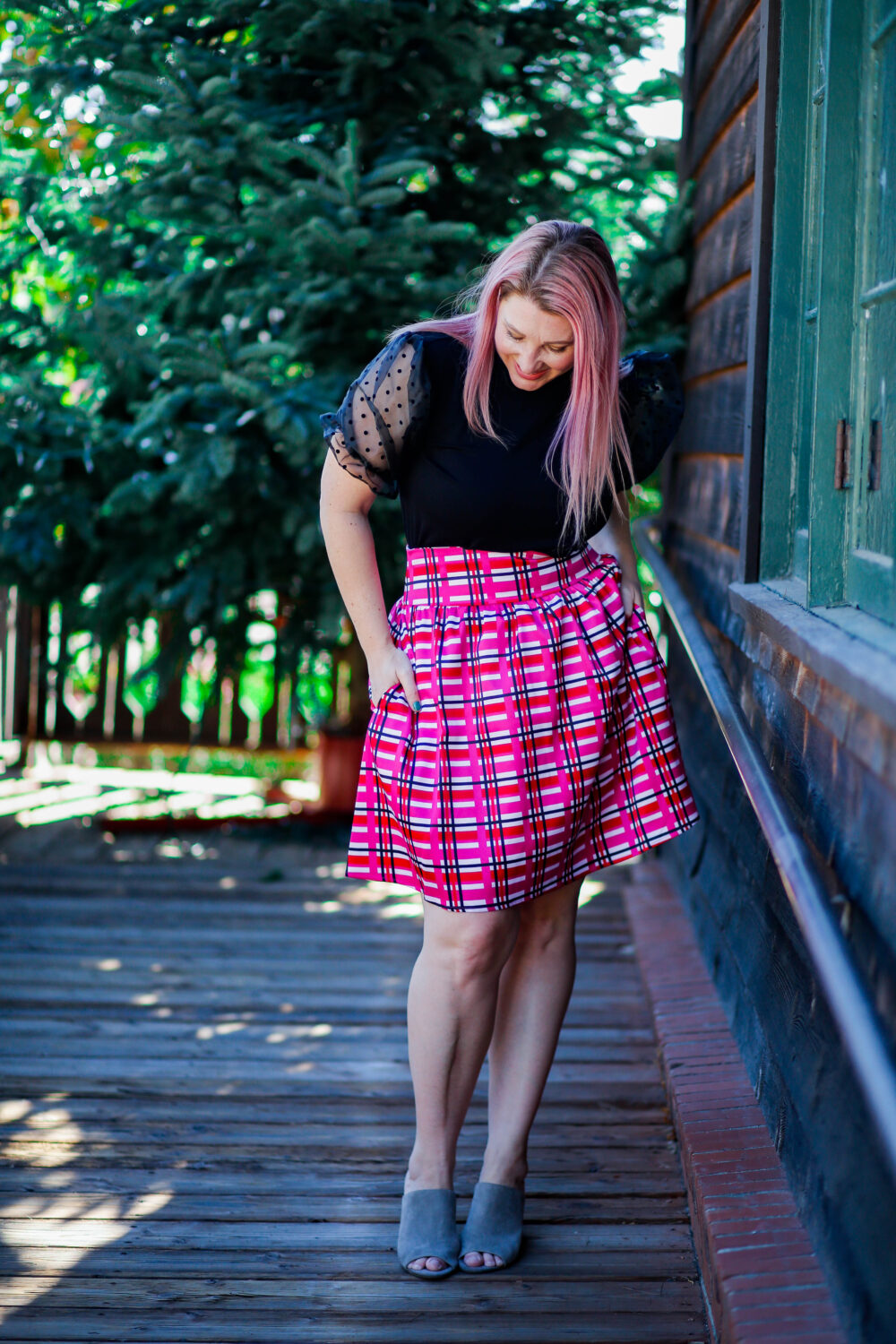 modest holiday dresses: plaid skirt