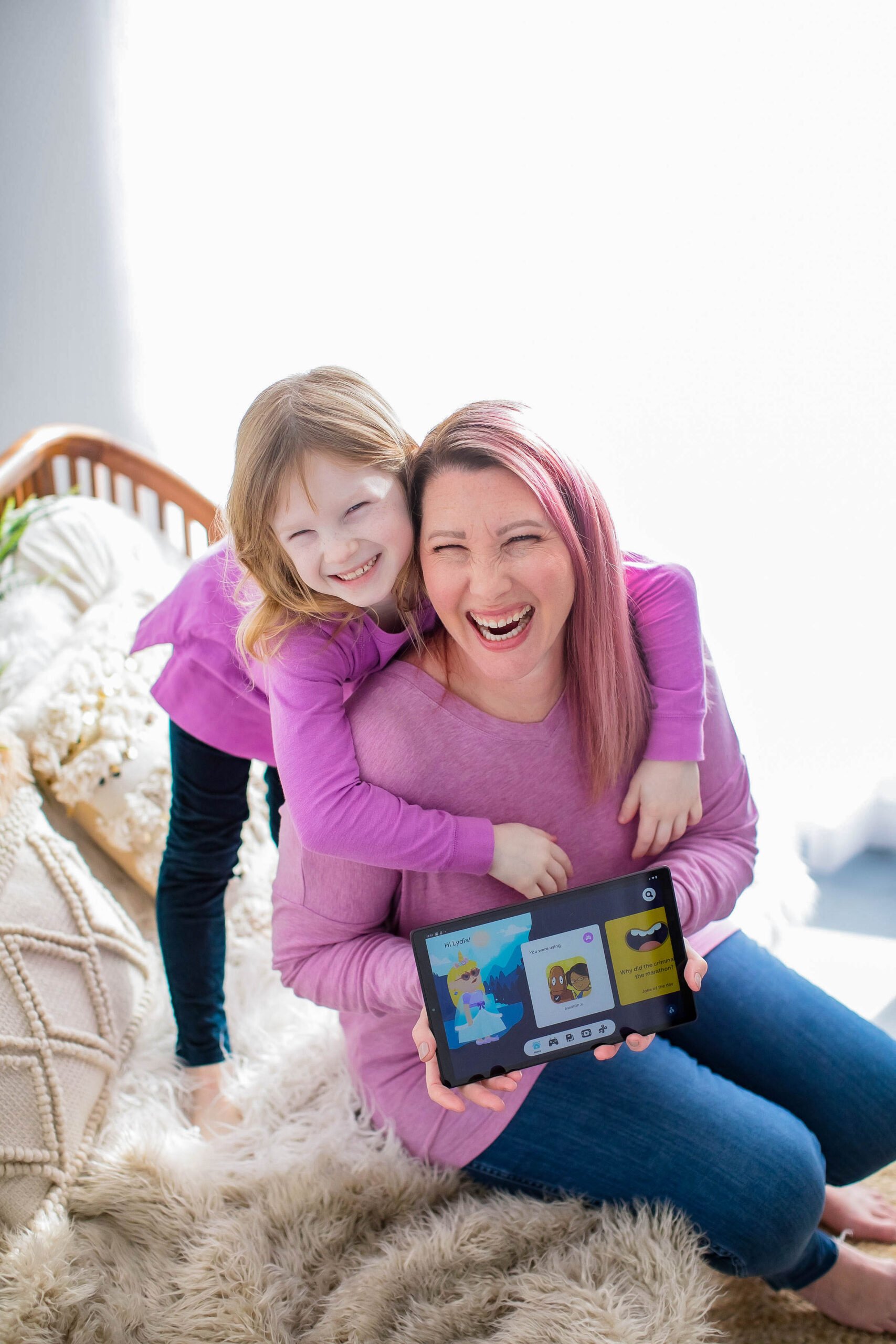 Digging into ways to keep your kids entertained and learning? These are tips for helping kids find great content (specifically for elementary school aged children) from a teacher, behavior specialist and mom!