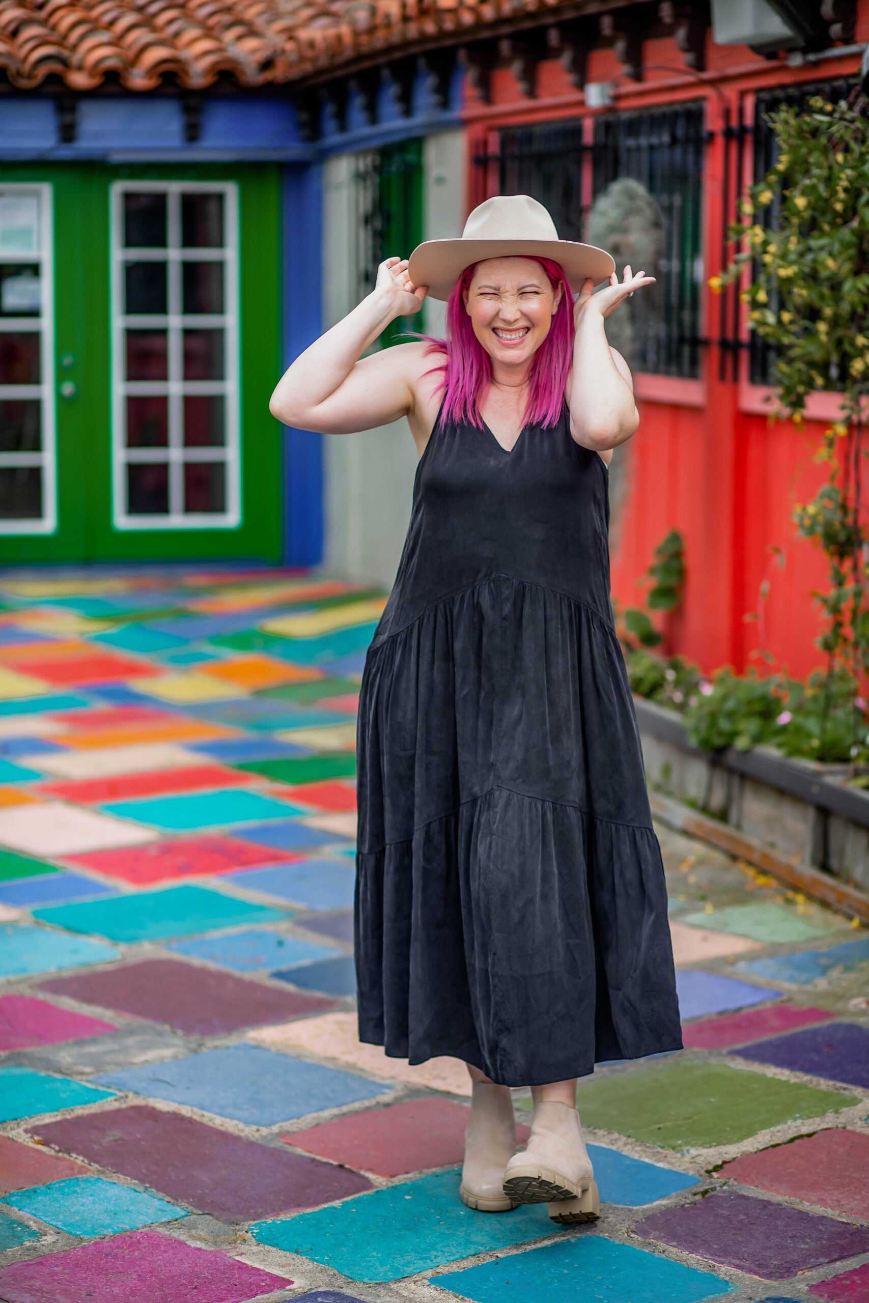 Black maxi outlet dress outfit