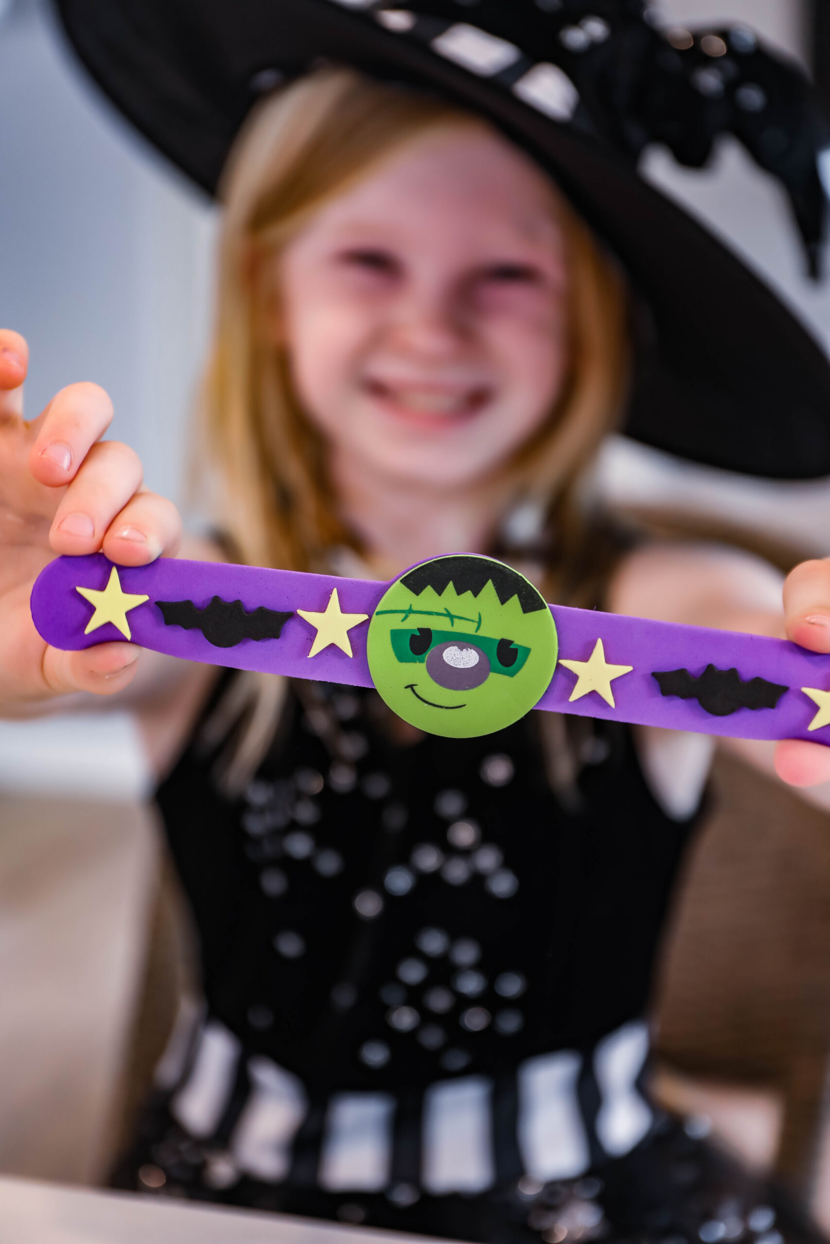 Halloween Party Activities: these crafts and games are perfect for classroom or home parties! 