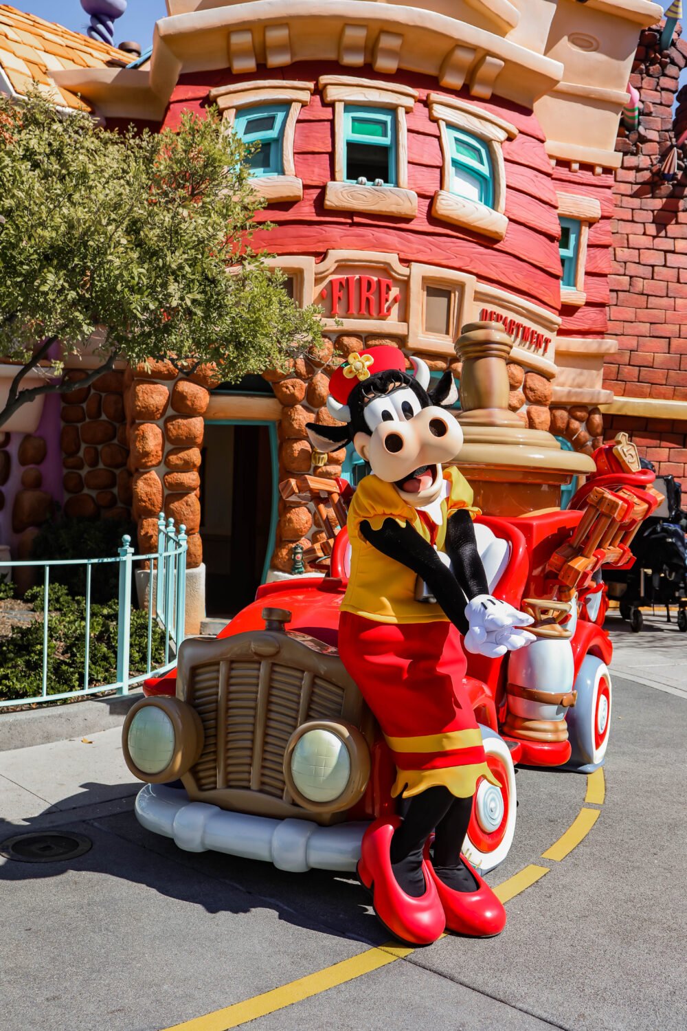 clarabelle cow at disneyland